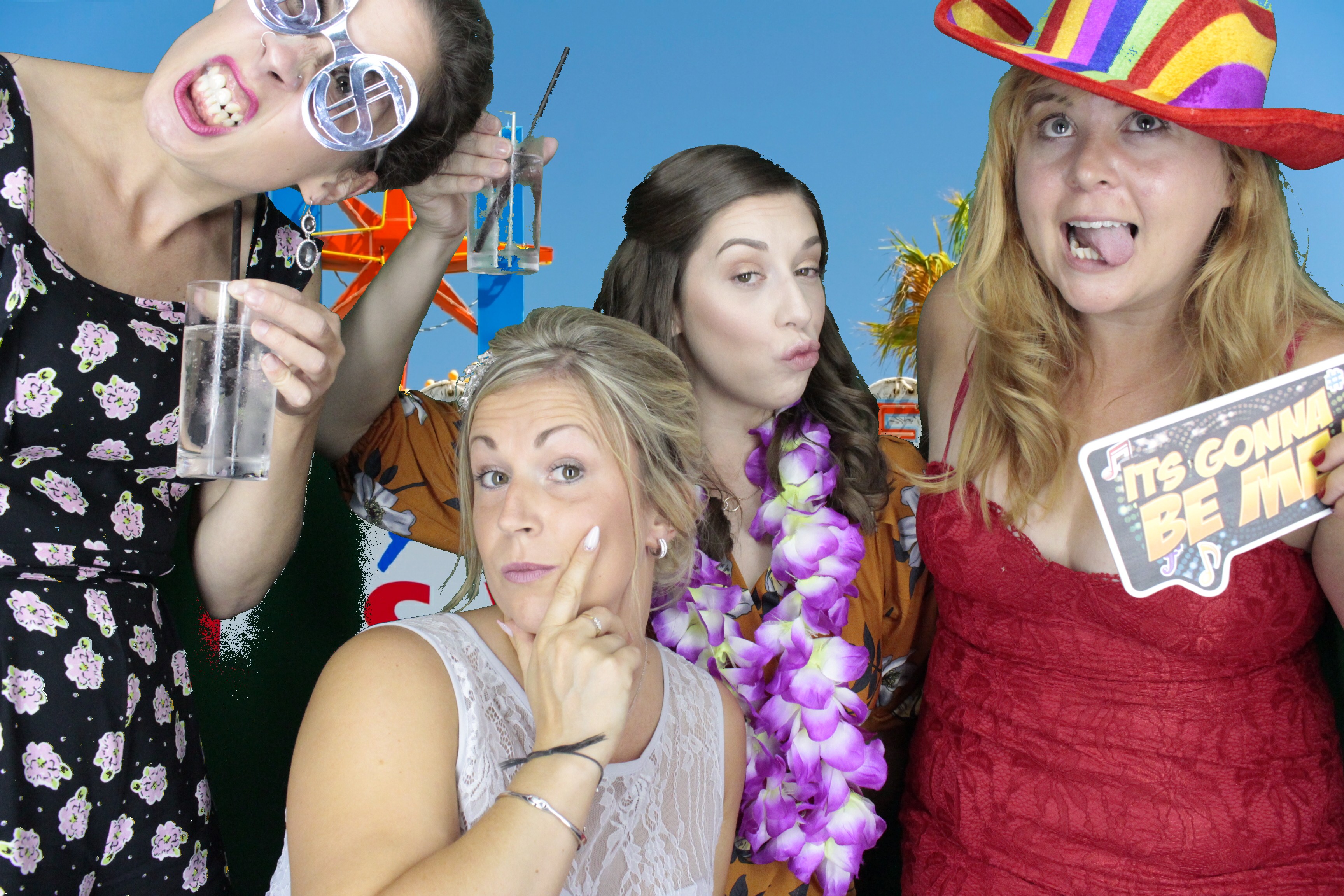 Katie and Jons Wedding | View more photos from the event at gallery.myphotoboothexperience.co.uk/u/MyPhotoBoothExperienceLtd/Katie-and-Jons-Wedding